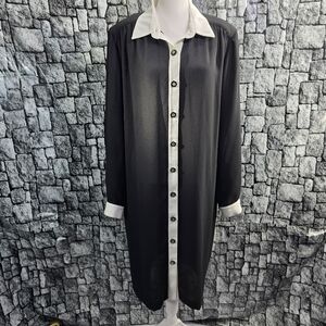 Leslie Fay Black and White Maxi Dress with Bishop Sleeves